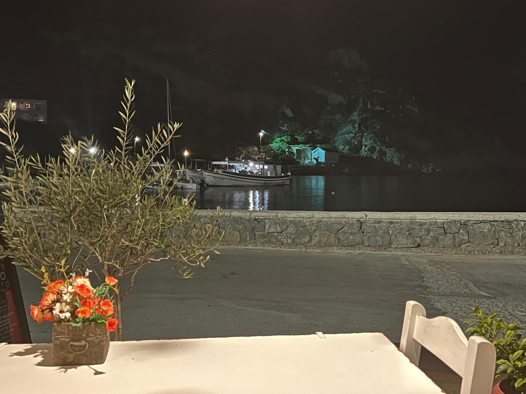 Mastiha Seaside Emporios Apartments エンポリオズ エクステリア 写真